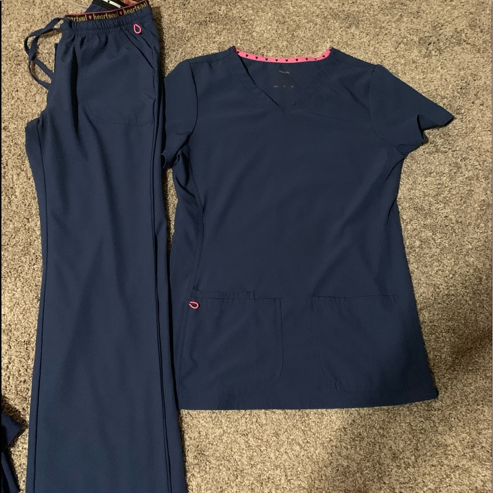Heart and Soul XS scrubs